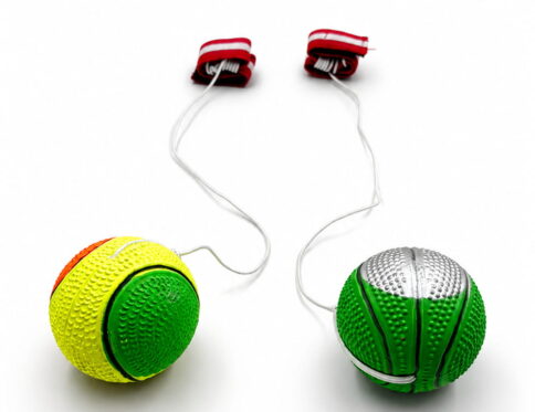 Hello Friends Bouncing Return Ball Twin Pack includes 2 textured 2.5-inch balls with elastic strings and wrist bands. Kids can throw, bounce, and catch the returning balls for an exciting and active play experience.